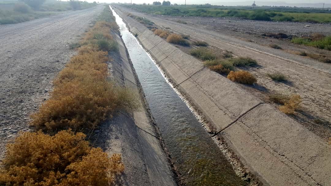 اتمام عملیات لایروبی کانال G6 و آغاز عملیات لایروبی پمپ کانال شبکه آبیاری گتوند