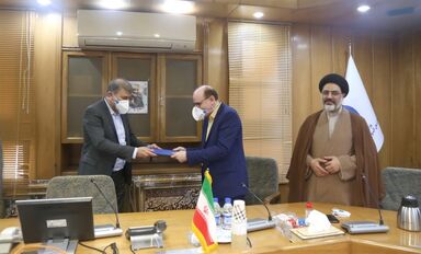 تقدیر از 2 همکار بازنشسته سازمان آب و برق خوزستان