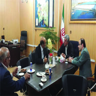 بازدید عضو کمیسیون کشاورزی مجلس شورای اسلامی از شرکت بهره برداری مارون