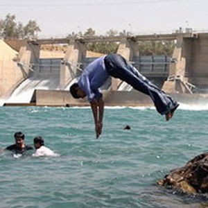 شنا در کانال شبکه های آبیاری شمال خوزستان ممنوع شد