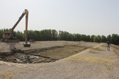 حوضچه تاسیسات آب شرب ۲ روستای تابعه شهرستان شوشتر لایروبی شد