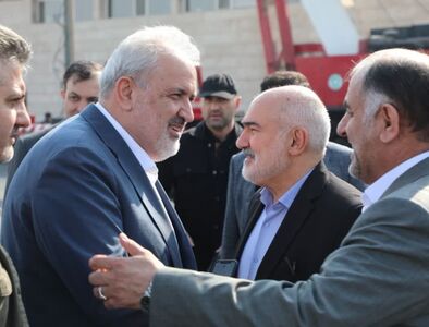 وزیر نیرو برای بهره برداری از چند طرح صنعت آب و برق وارد خوزستان شد