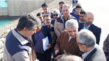 بازدید وزیر نیرو از سدهای استان
