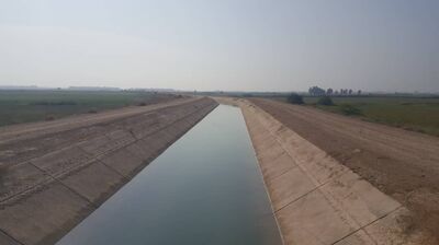 عملیات تسطیح، رگلاژ و علف چینی کانال غربی WMC شبکه آبیاری میان آب شوشتر انجام شد
