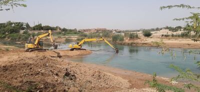 عملیات لایروبی بند میزان شهرستان شوشتر آغاز شد