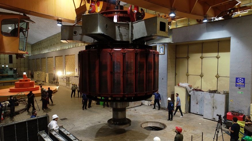 عملیات دمونتاژ روتور ۱۶۵ تنی واحد ۳ نیروگاه دز با موفقیت انجام شد