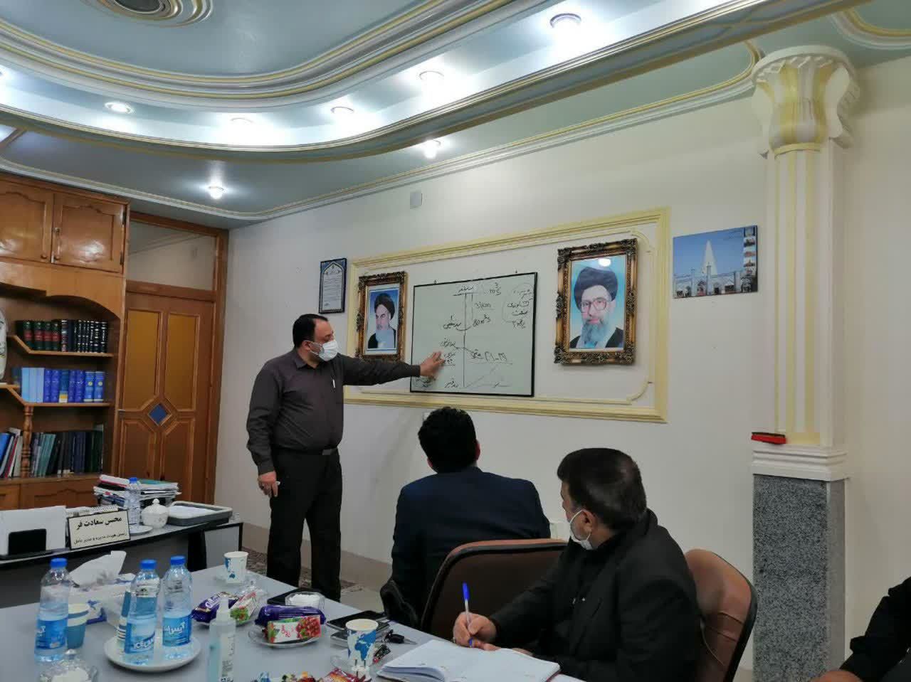 نشست های توجیهی برای کشاورزان در شبکه های آبیاری شمال خوزستان برگزار شد