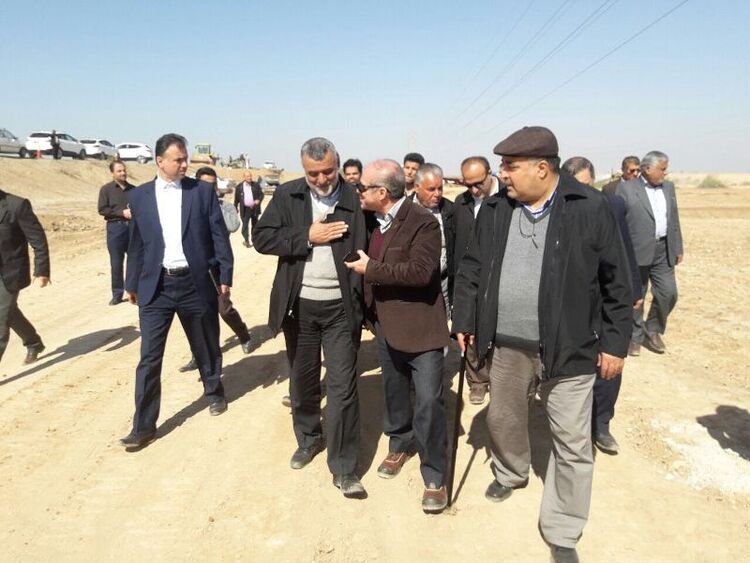طرح درختکاری بارویکرد بیابان زادیی ، با همکاری شرکت آب جنوب شرق در خوزستان آغاز شد