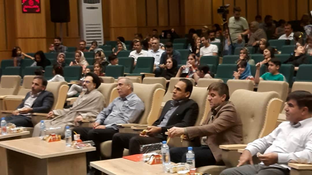 برگزاری جشن بزرگ دهه ولایت در شرکت تعمیرات نیروگاه های برق آبی خوزستان