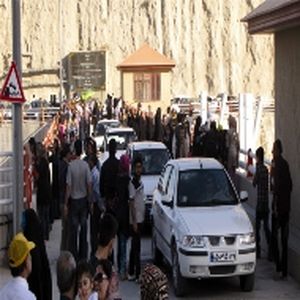 بیش از ۱۱۰ هزار نفر در تعطیلات نوروزی امسال از مجموعه سد، نیروگاه و پلاژ تفریحی مارون دیدن کردند