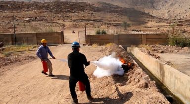 به مناسبت هفته پدافند غیر عامل، مانور تخلیه ساختمان و اطفای حریق در شرکت آب جنوب شرق برگزار گردید.