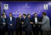 تقدیر رئیس سازمان ثبت اسناد و املاک کشور از مدیرعامل سازمان آب و برق خوزستان
