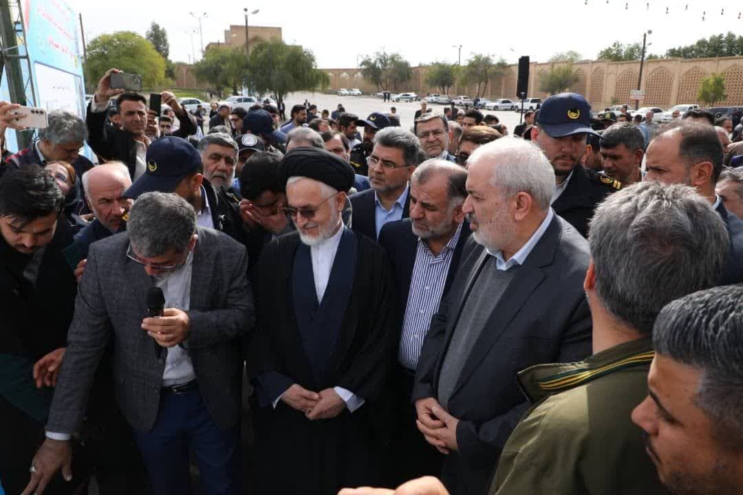 افتتاح و آغاز عملیات اجرایی پروژه‌های مهم آبرسانی و مهندسی رودخانه در خوزستان با حضور وزیر نیرو