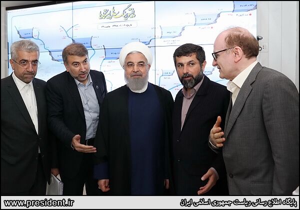 بازدید چهره های مذهبی، علمی، هنری، نظامی و انتظامی از مرکز دیسپاچینگ سازمان، به روایت تصویر