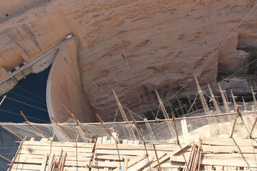 n00001909-r-b-004