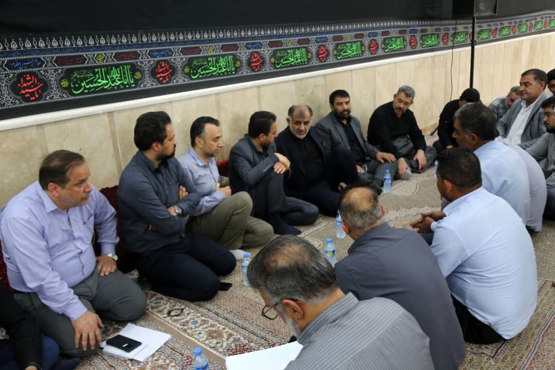 رسیدگی میدانی مدیرعامل آب و برق خوزستان به مطالبات کشاورزان حمیدیه
