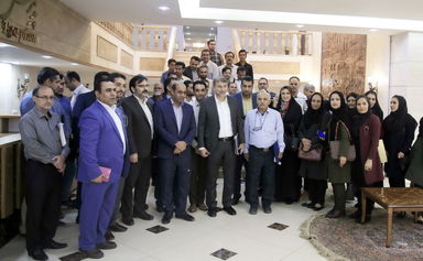 نشست فعالان محیط زیست استان با مدیرعامل سازمان آب و برق خوزستان