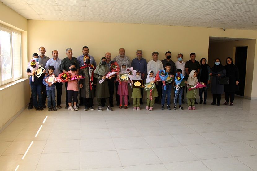 از همکاران و فرزندان ممتاز فرهنگی کارکنان شرکت آبیاری مارون تجلیل شد