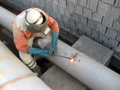 اصلاح و بازسازی سیستم آبرسانی ۱۳۷ روستای مجاور با سد شهید عباسپور