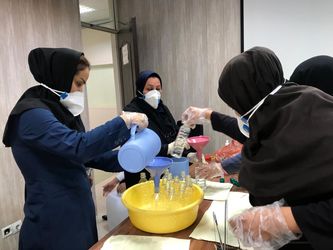 گزارش تصویری از فعالیت بسیج سازمان آب و برق در ارسال مواد ضدعفونی به مناطق محروم