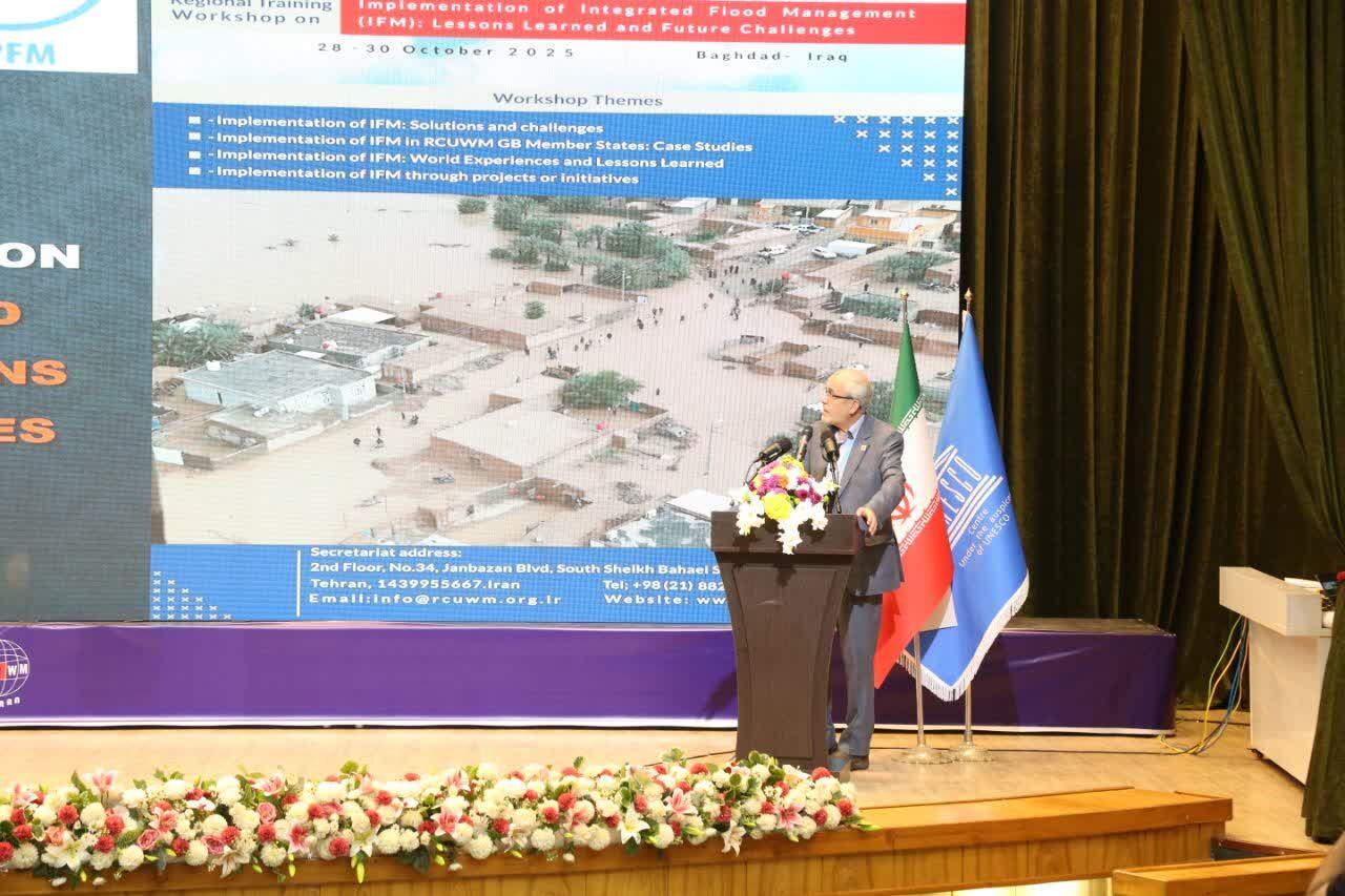 خوزستان پیشکسوت صنعت آب و برق کشور است
