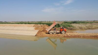 انسداد شکستگی هشتم کانال Amc توسط پرسنل فنی شرکت کرخه و شاوور


