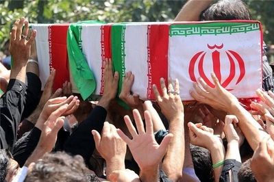 پیام قدردانی مدیرعامل سازمان آب و برق خوزستان از حضور پرشور مردم و مسئولان در مراسم تشیع و تدفین شهید احمد کاید خورده(صدریان فر)