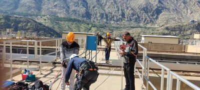 نصب شاخص جدید تراز مخزن سد کارون3