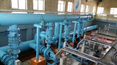 تاسيسات و خطوط لوله طرح توسعه آبفاي شهرستان اميديه آماده بهره برداري شد.