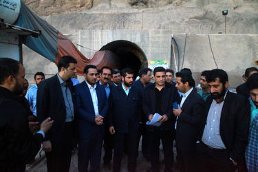 بازدید یک روزه استاندار از طرح آبرسانی غدیر