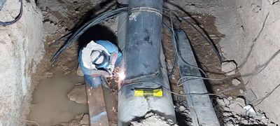 عملیات جداسازی هدر خط لوله ۸۰۰ میلیمتری از خط لوله ۹۰۰ میلیمتری تلمبه خانه هایلیفت مرغزار شرکت آب جنوب شرق انجام شد