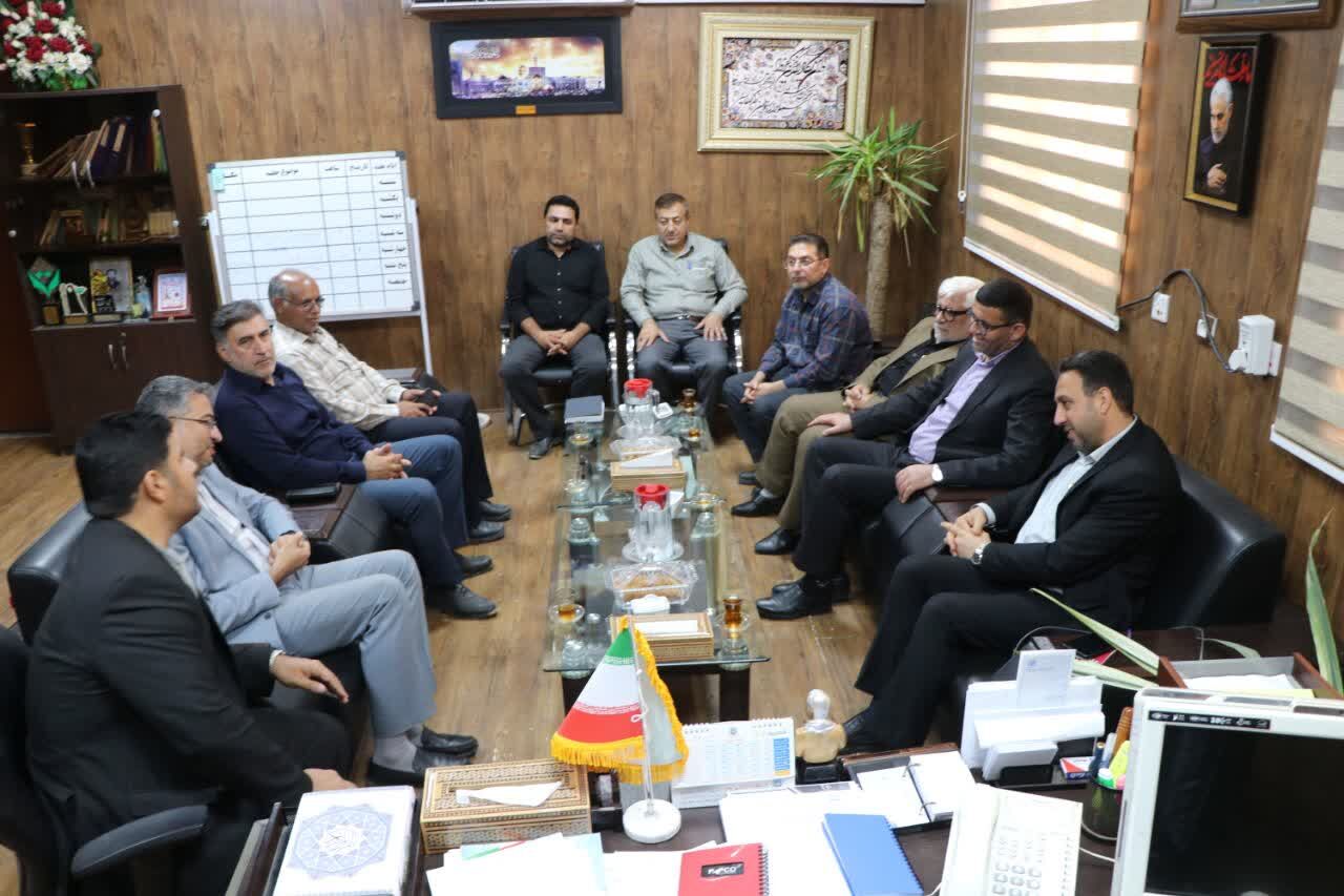 دیدار مدیرعامل شرکت بهره‌برداری از شبکه‌های آبیاری کرخه و شاوور با فرماندار شهرستان حمیدیه