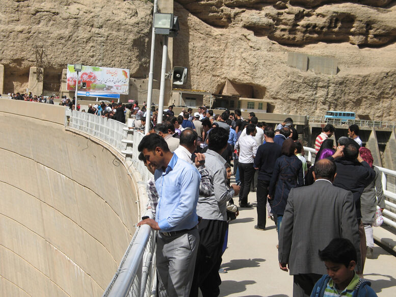 بازدید ۸۳۰۰۰ نفر مهمان نوروزی از مجموعه سد و نیروگاه دز