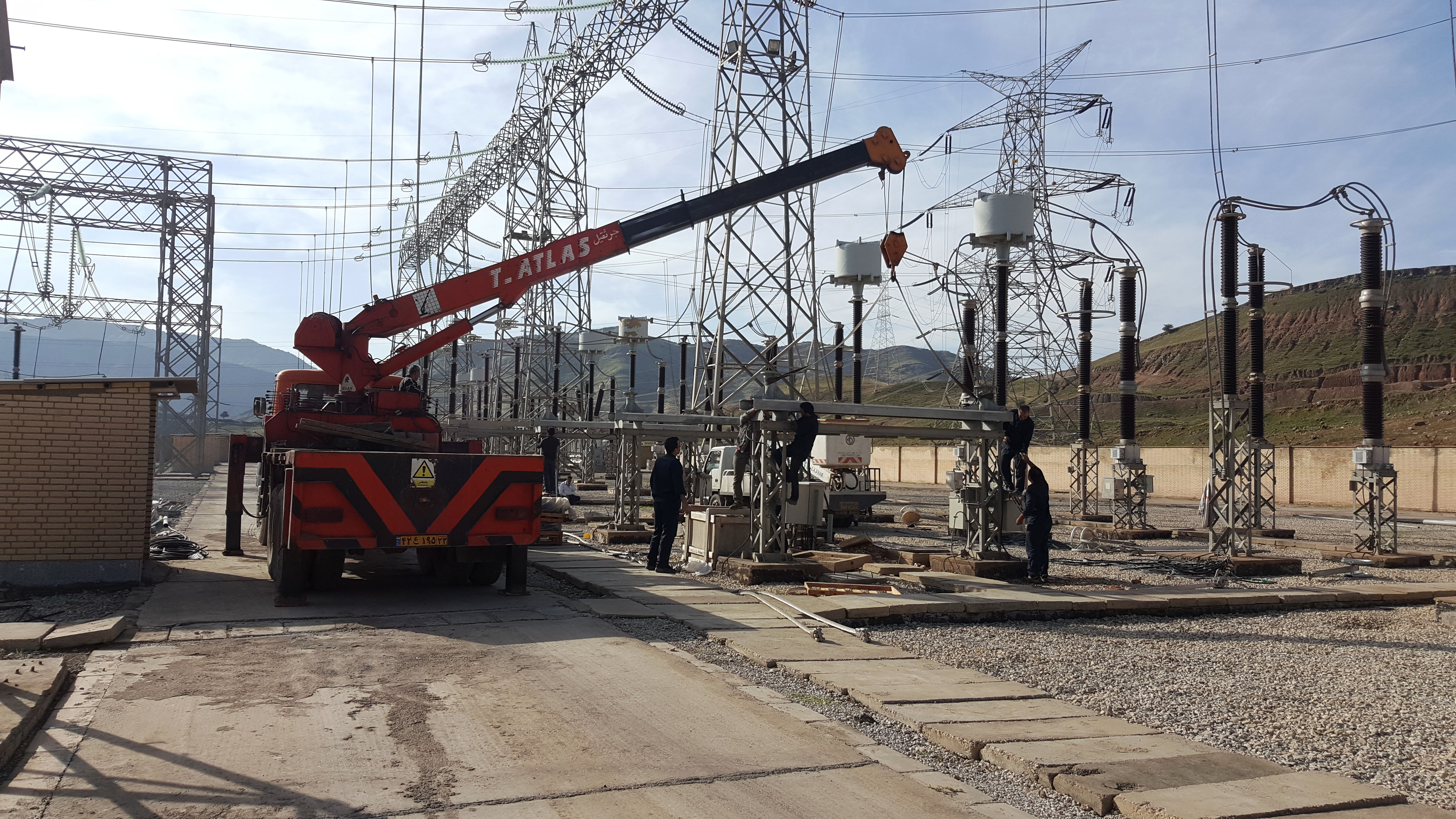 اورهال و تعمیرات سالیانه تجهیزات کلیدخانه 400 کیلو ولت  سد و نیروگاه شهید عباسپور آغاز شد