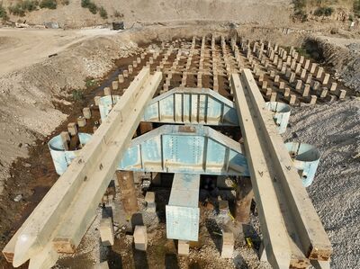 انجام تست های استاتیکی و دینامیکی شمعهای فونداسیون پروژه سد و قفل کشتیرانی مارد