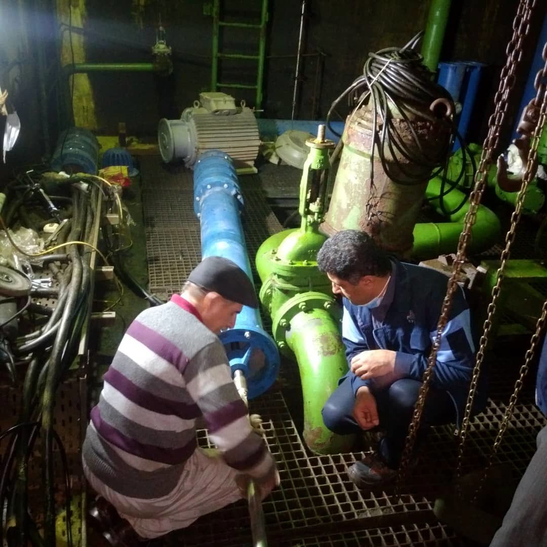 نصب 2 دستگاه الکتروپمپ شفت غلافی در سامپ شماره 2 نیروگاه مسجدسلیمان 