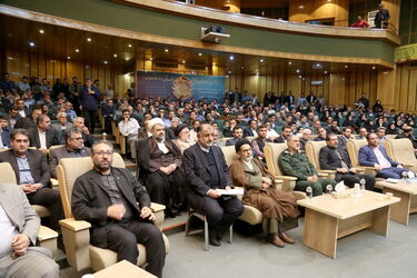 خادمان اربعین