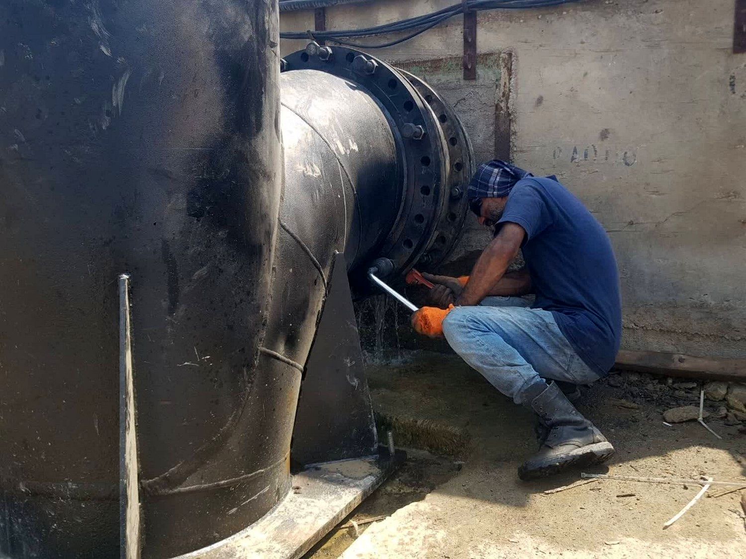 فلنج لاین دهش پمپ ۱۳۰ کیلو وات ایستگاه پمپاژ نگاز بازسازی و اصلاح شد