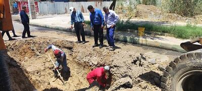 خط لوله فولادی ۴۵۰ میلیمتری آبرسانی ماهشهر شرکت آب جنوب شرق تعمیر شد