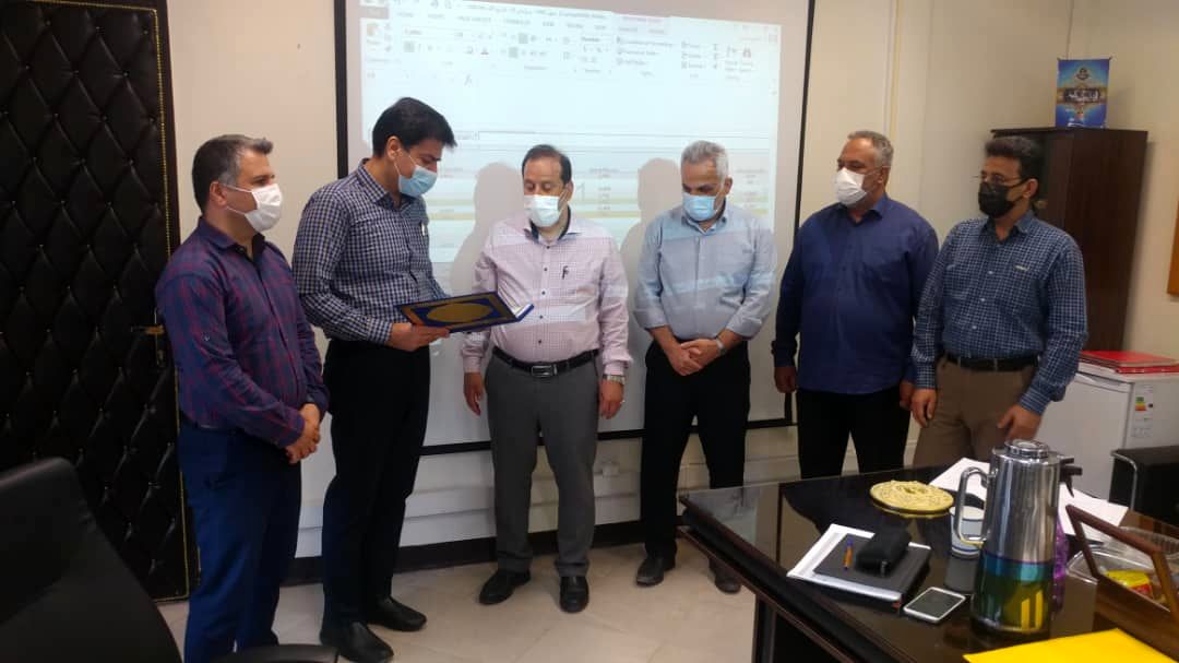 جلسه‌ی بررسی تعهد درآمدی سال ۱۴۰۰ شرکت آبیاری کرخه و شاوور برگزار شد