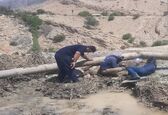 جوشکاری و تعمیر خط لوله ۱۰ اینچ مسجدسلیمان توسط شرکت آب جنوب شرق