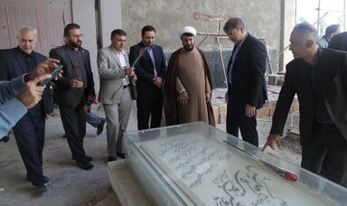 پاسداشت روز شهید با حضور مقامات سازمان آب و برق خوزستان در گلزار شهدای اهواز