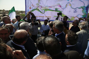 گزارش تصویری از بهره برداری نخستین قفل کشتیرانی ایران در سد سلولی بالادست رودخانه بهمنشیر