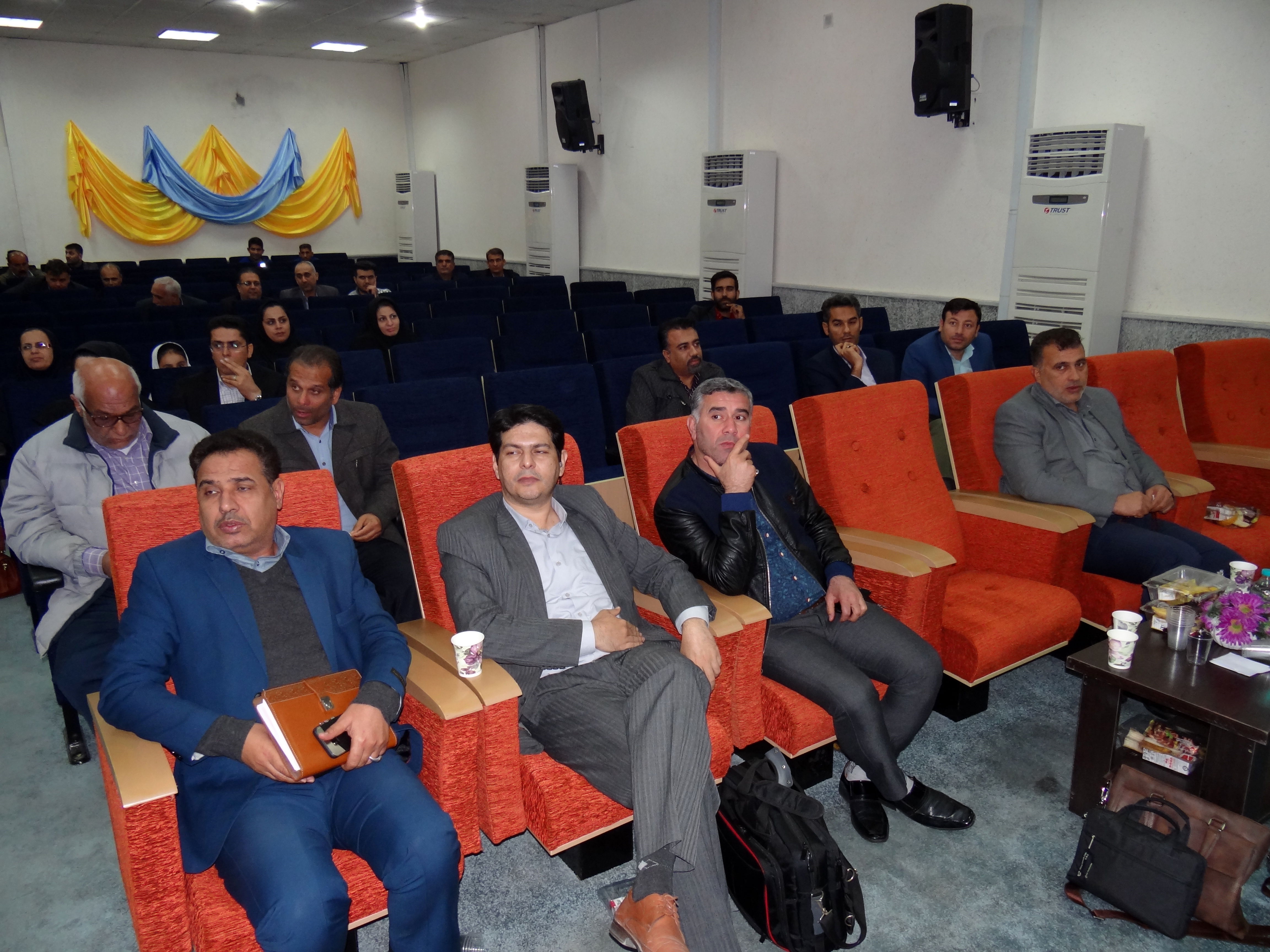 سمینار روانشناسی مدیریت تعارض در شبکه های آبیاری زهره و جراحی برگزار شد 