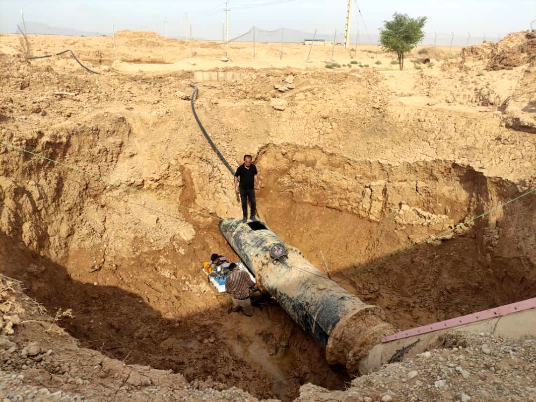 تعمیرخط لوله پلی اتیلن ایستگاه پمپاژ مرکزی شبکه آبیاری تحت فشار شرق گرگر به پایان رسید