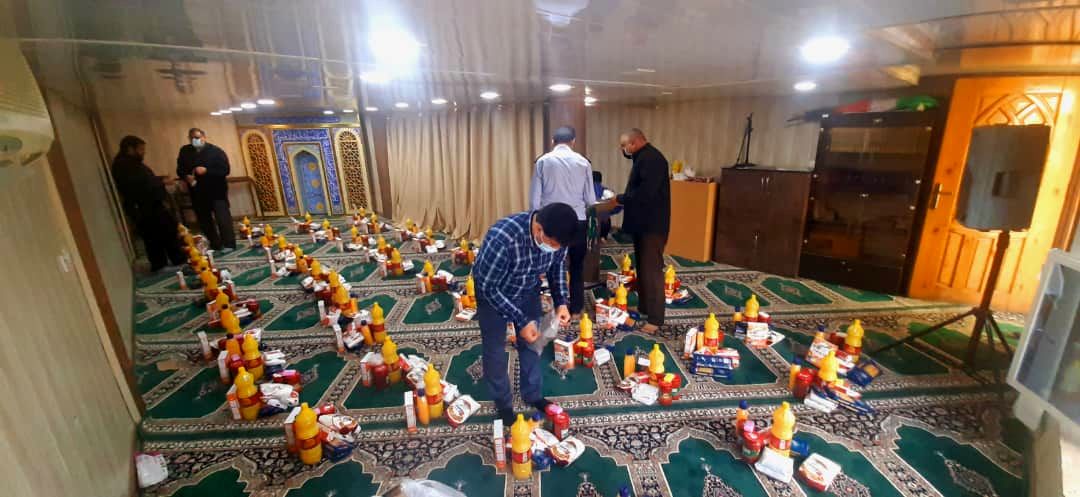 توزیع ۵۰ بسته معیشتی در بین خانواده های آسیب دیده از کرونا توسط شرکت تعمیرات نیروگاه های برق آبی