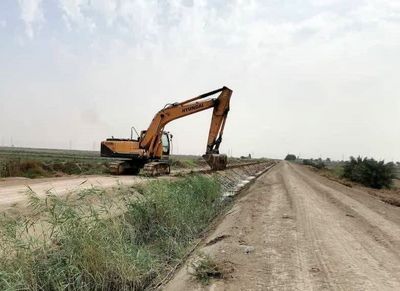 اتمام عملیات لایروبی کانالهای شبکه آبیاری شمال شرق اهواز
