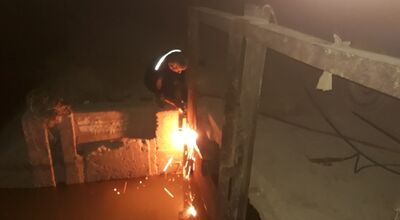 تعمیر شبانه دریچه های آبیاری شبکه بهره برداری شمال شرق اهواز انجام شد
