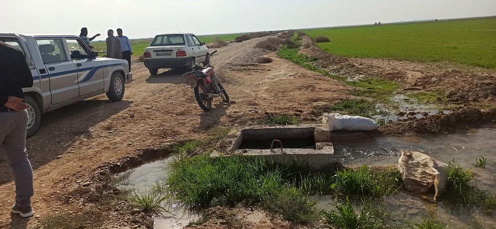 جلو گیری از برداشت غیرمجاز آب در شبکه رامشیر 