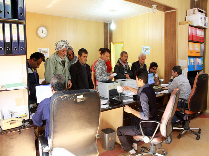 عقد قرارداد آب کشاورزی محصولات پاییزه و زمستانه شبکه های آبیاری مارون آغاز شد